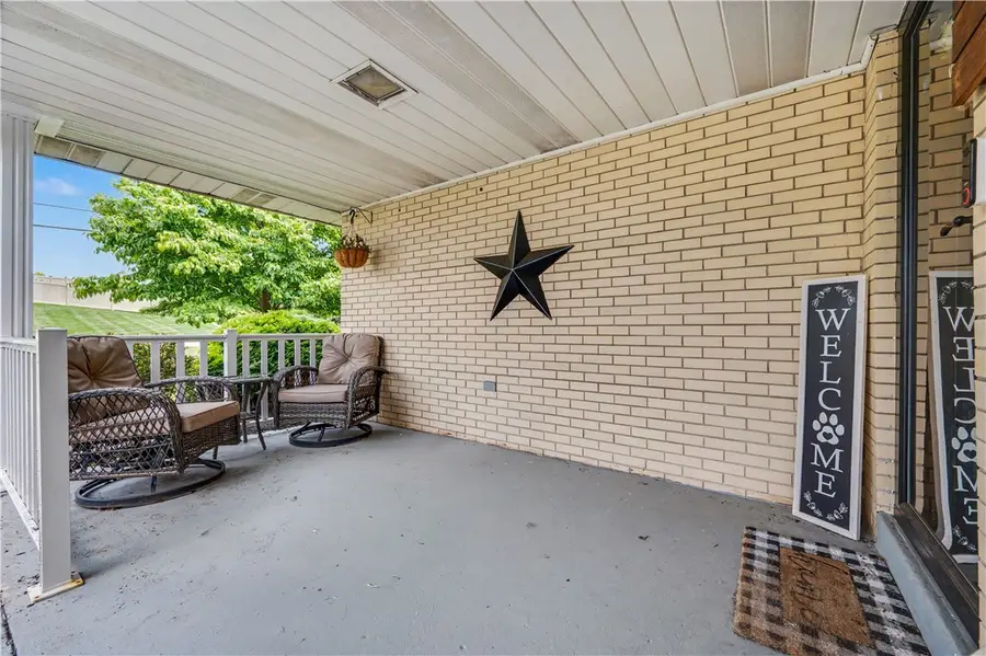 42 Locust Ave, Charleroi, PA 15022 - #3