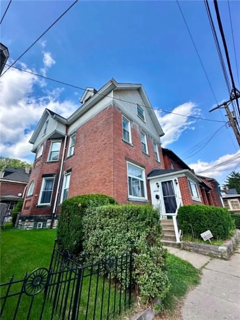 1716 Middle St, Pittsburgh, PA 15215 - #2