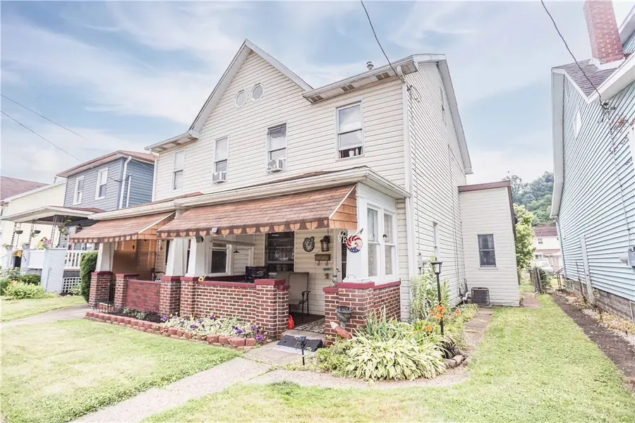 526 4th Ave, Ford City, PA 16226 - #2