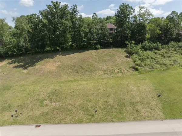 108 (lot 103) Fair Acres Dr, Pittsburgh, PA 15241