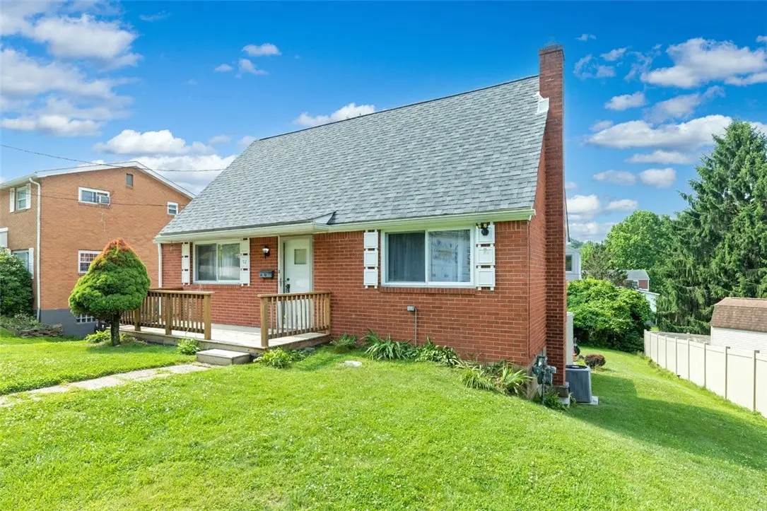 92 Stella Dr, Trafford, PA 15085 - #1
