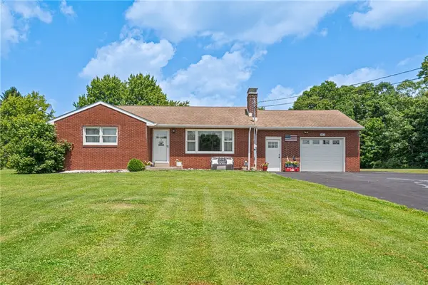 642 Wallace Run Rd, Beaver Falls, PA 15010