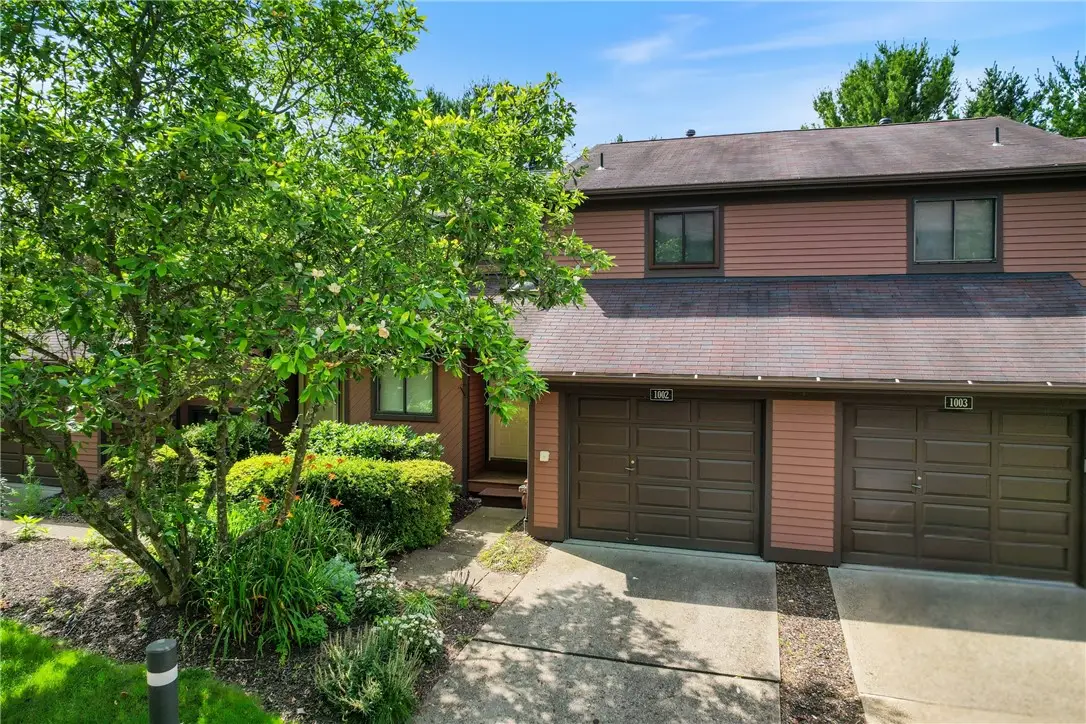 1002 Forest Edge Ct, Wexford, PA 15090 - #1