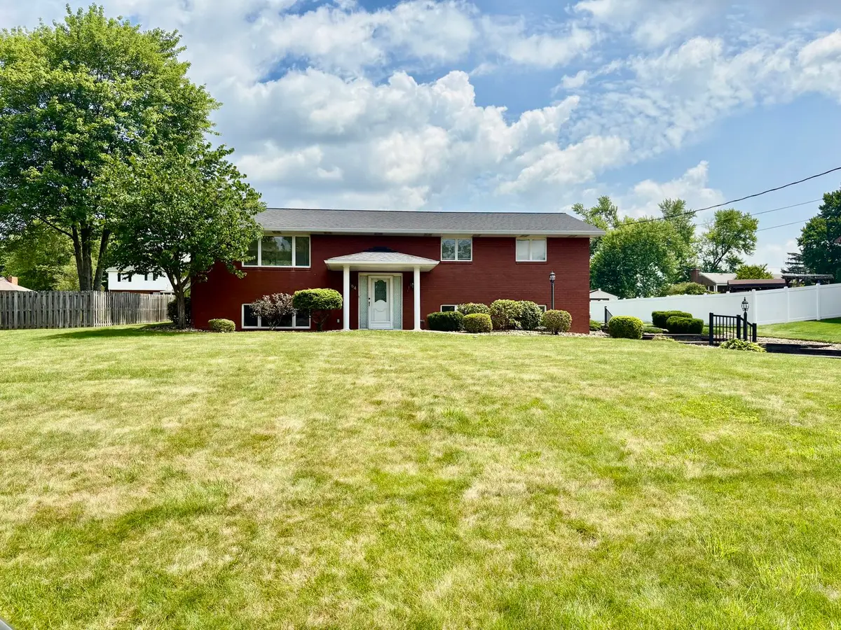 84 St Andrews Drive, Beaver Falls, PA 15010 - #1