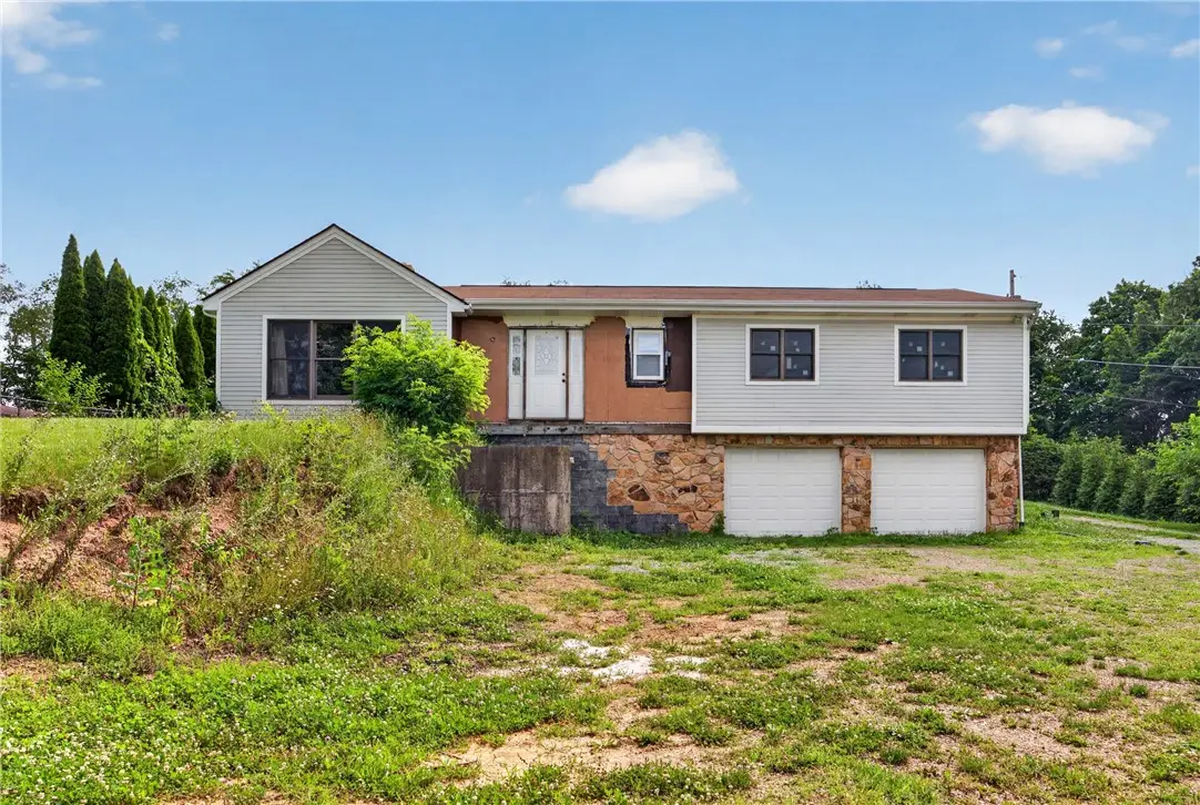 730 Church Hill Rd, Finleyville, PA 15332 - #1