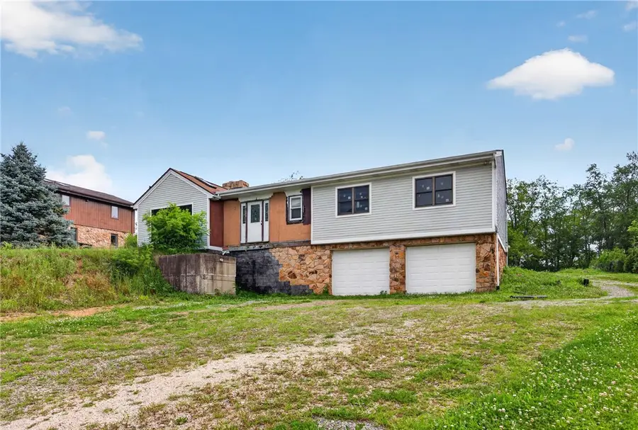 730 Church Hill Rd, Finleyville, PA 15332 - #2