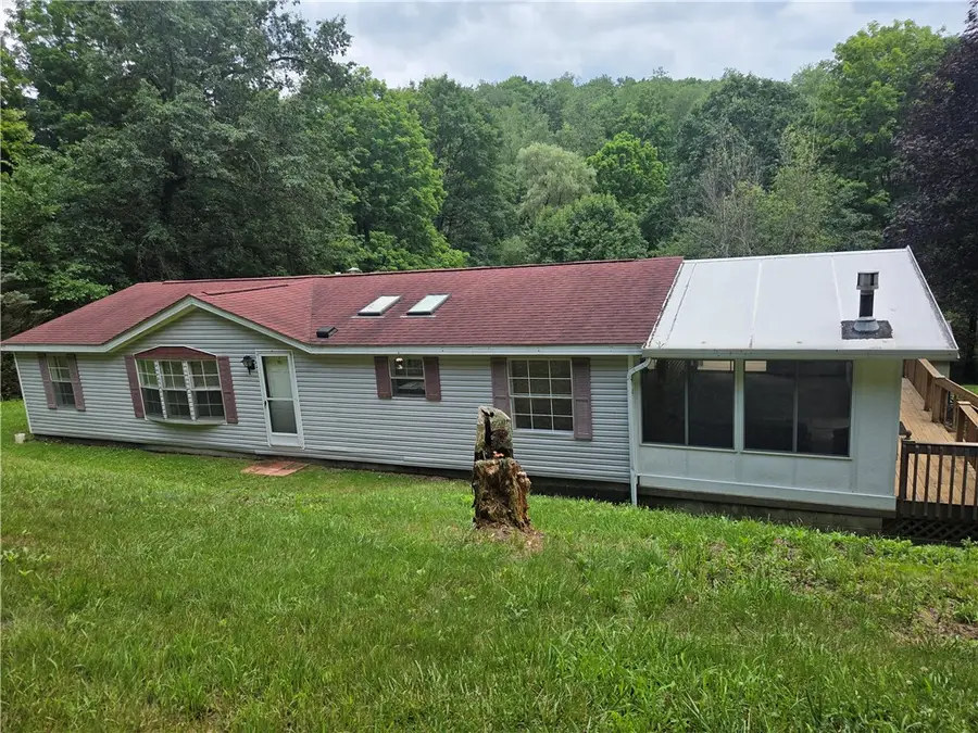 129 Gibson Hill Rd, Georgetown, PA 15043 - #2