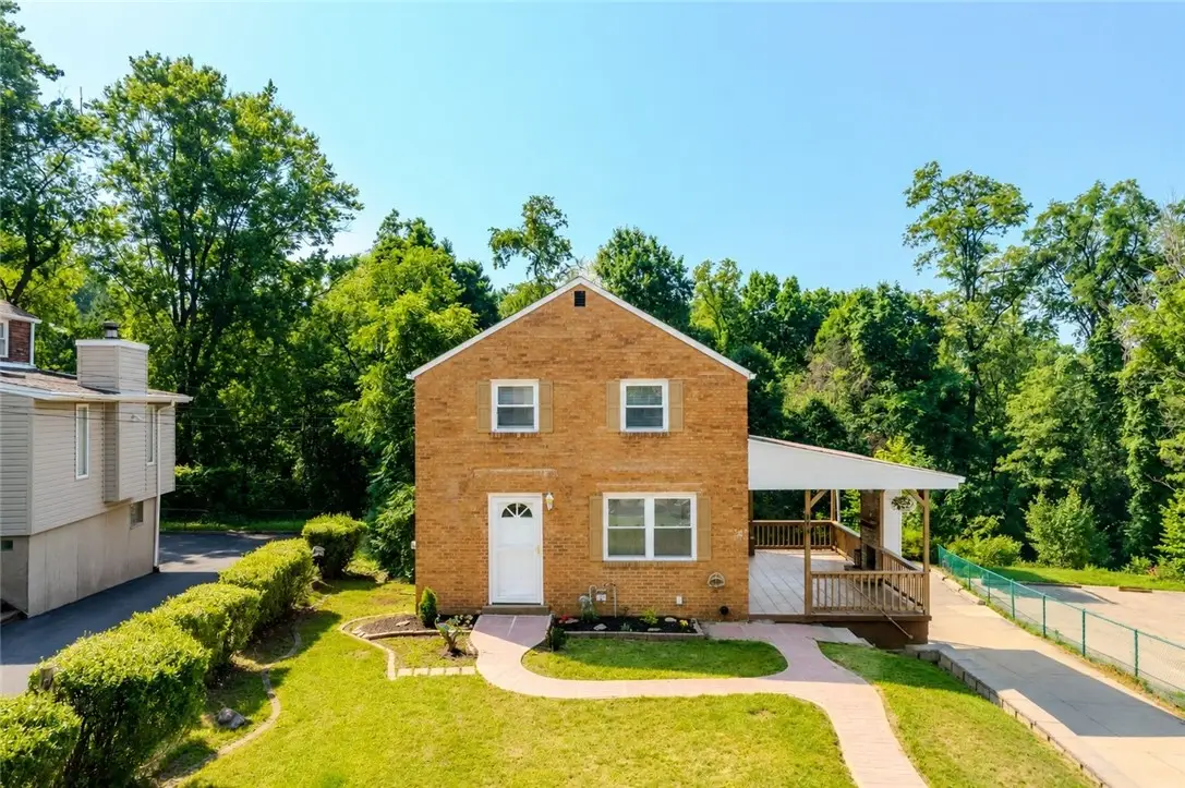 148 Marlow Dr, Pittsburgh, PA 15235 - #1