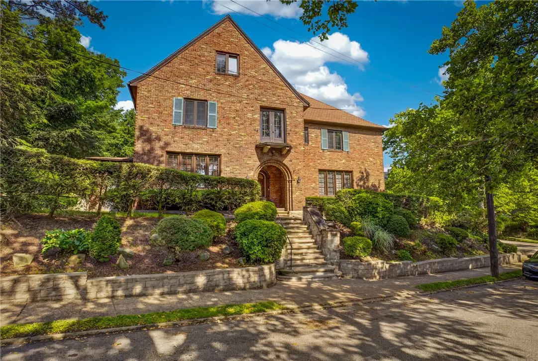6430 Bartlett St, Pittsburgh, PA 15217 - #1