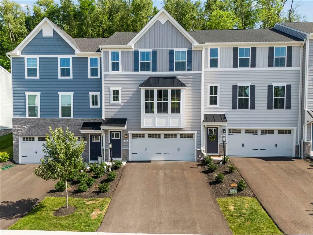702 Greenwood Dr, Canonsburg, PA 15317 - #1