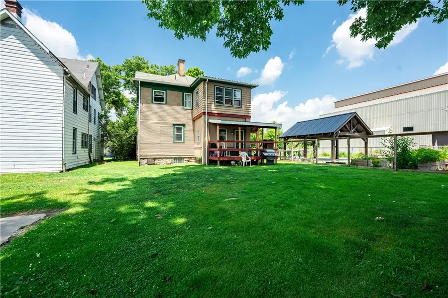 408 15th St, New Brighton, PA 15066 - #3