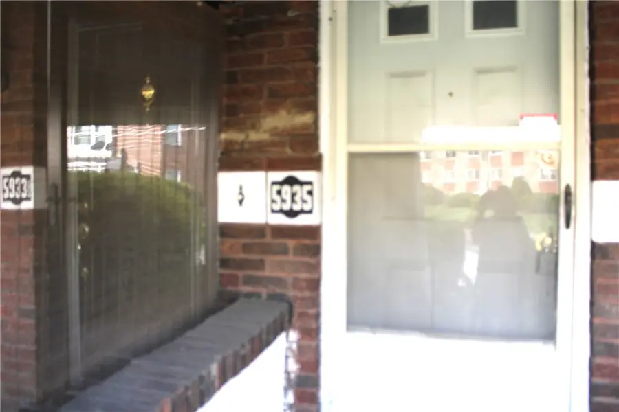 5935 Alder St, Pittsburgh, PA 15232 - #3
