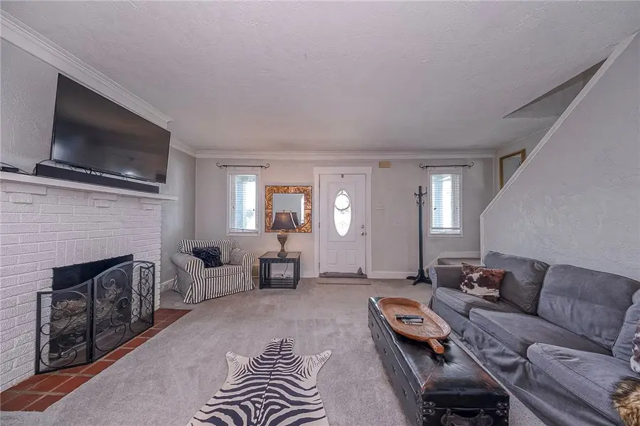 143 La Belle St, Pittsburgh, PA 15211 - #3
