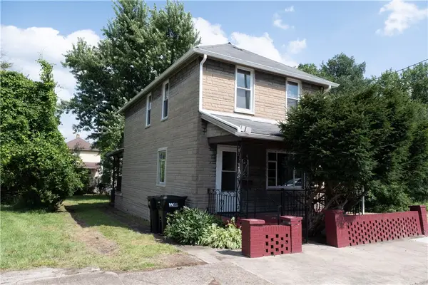 308 Wykes St, Aliquippa, PA 15001