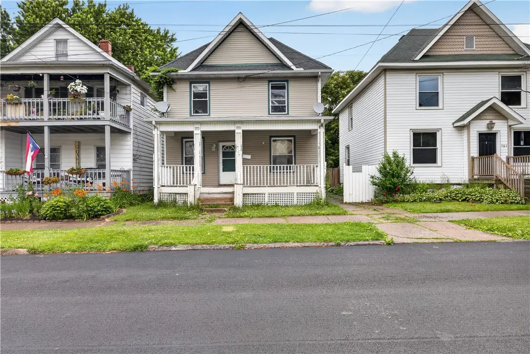 717 Poplar St, Erie, PA 16502 - #1