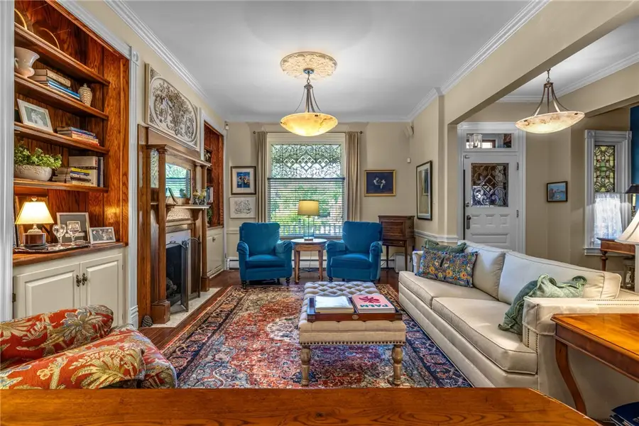 715 College St, Pittsburgh, PA 15232 - #3
