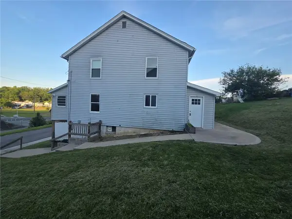69 - 71 Sycamore St, Muse, PA 15350