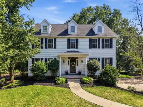 112 Ontario Court, Gibsonia, PA 15044