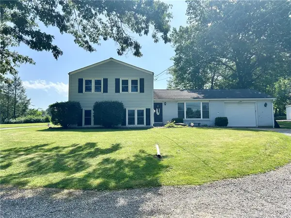302 Freeport Street, Clinton Twp, PA 16056