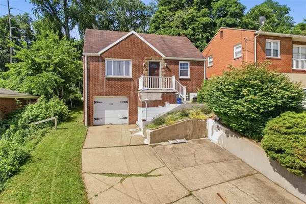 4426 Glencairn St, West Mifflin, PA 15122