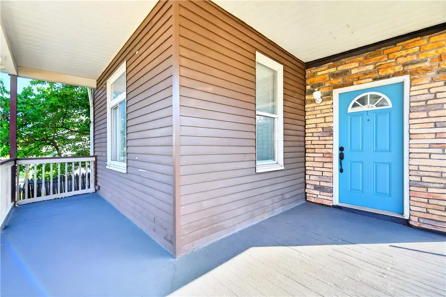 208 Crest Avenue, Charleroi, PA 15022 - #2