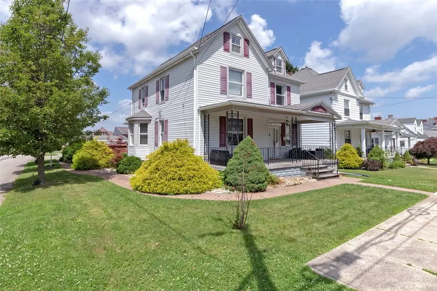 1230 Chestnut St, Connellsville, PA 15425 - #3
