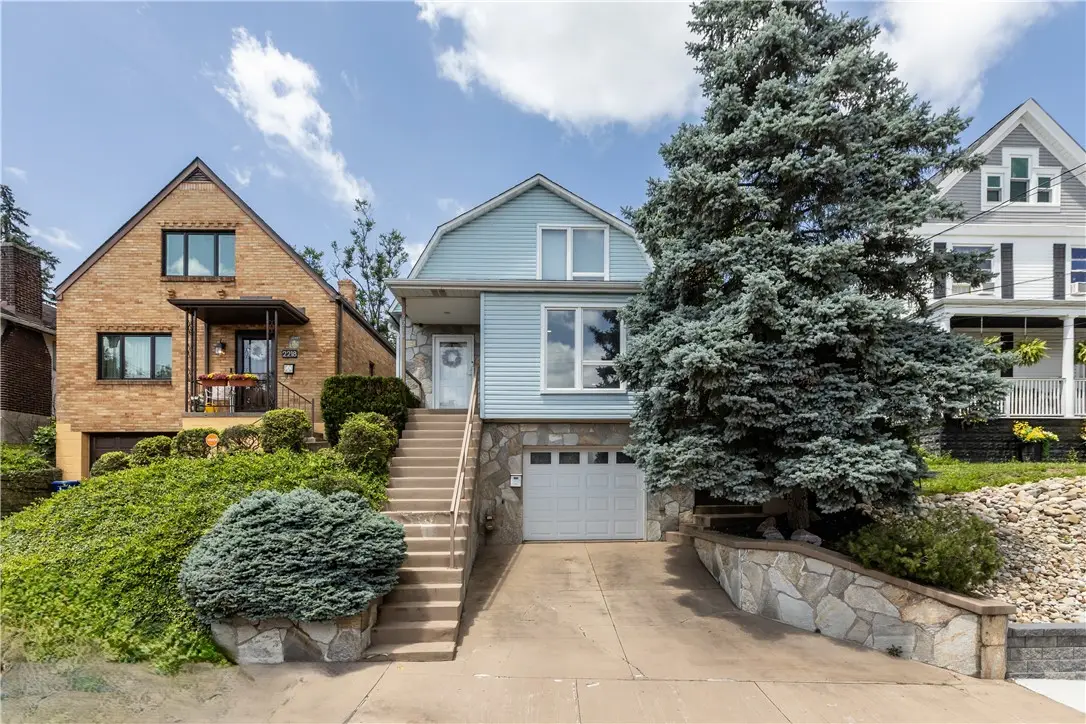 2216 Palm Beach Ave, Pittsburgh, PA 15216 - #1