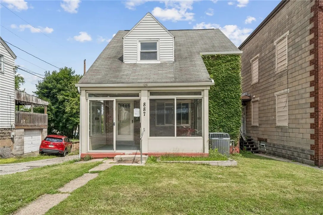 887 North St, New Kensington, PA 15068 - #1