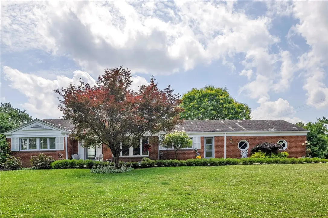 1 Swallow Hill Rd, Carnegie, PA 15106 - #1