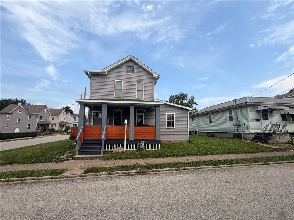 320 James St, Latrobe, PA 15650 - #1