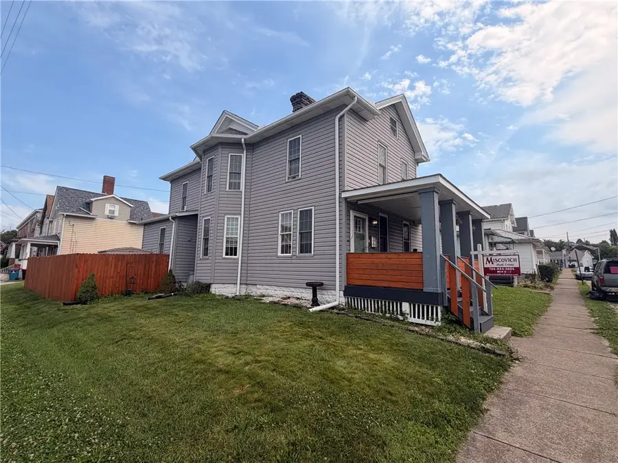 320 James St, Latrobe, PA 15650 - #3