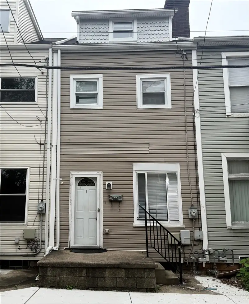 824 Walnut St., Pittsburgh, PA 15221 - #1