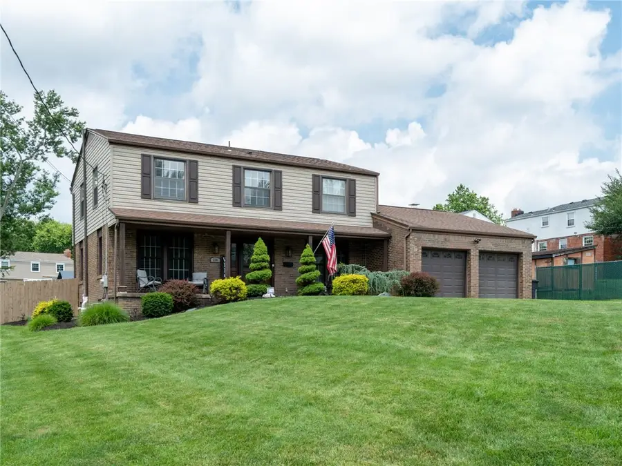 236 Lisa Dr, Bethel Park, PA 15102 - #2