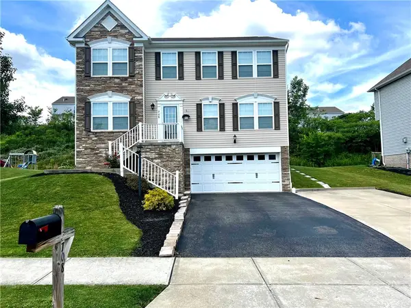 708 Culloden Court, Coraopolis, PA 15108