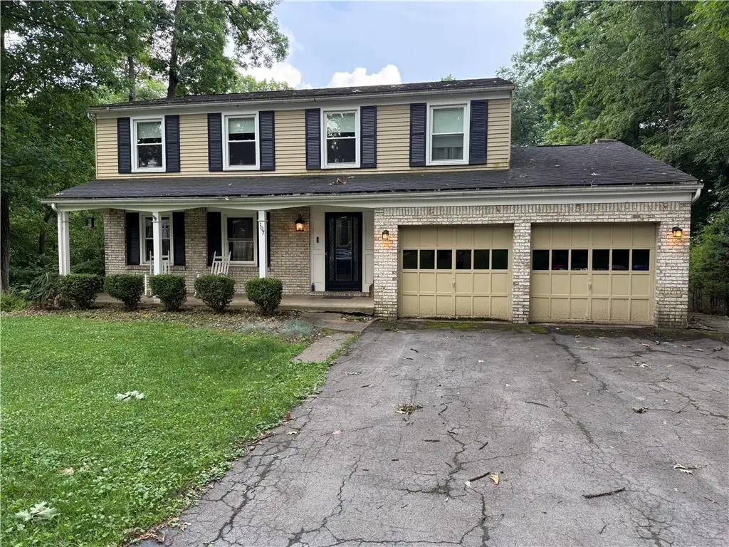 107 Grosvenor Ave, Butler, PA 16001 - #1