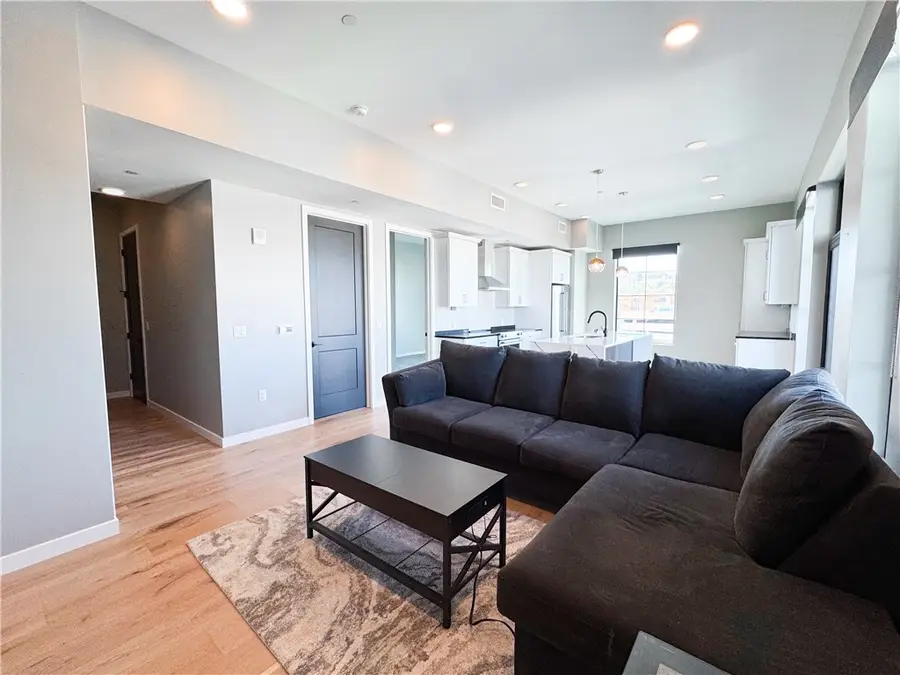 2635 Penn Ave #401, Pittsburgh, PA 15222 - #3