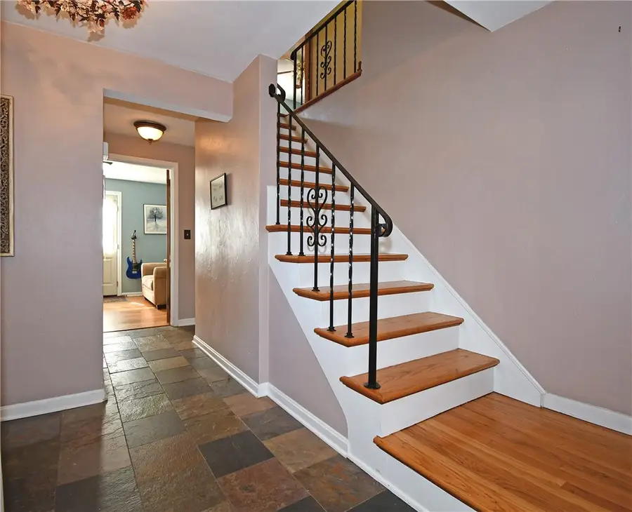 1768 Moynelle Drive, Pittsburgh, PA 15243 - #3