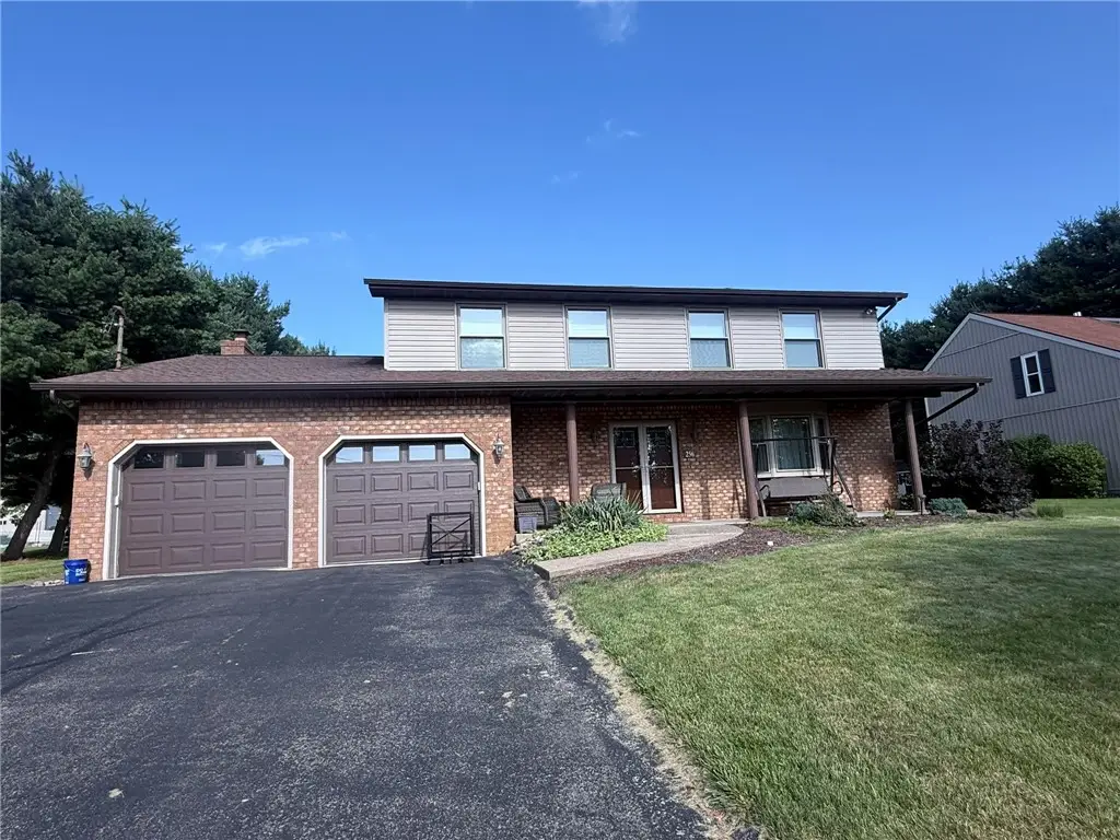 256 Finnin Rd, New Kensington, PA 15068 - #1