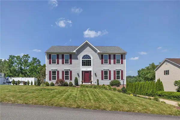 107 Janyce Dr, Greensburg, PA 15601