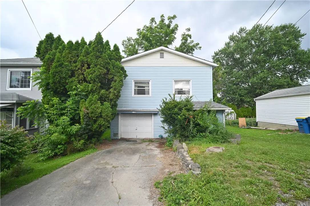 1115 Roosevelt St, New Castle, PA 16101 - #1