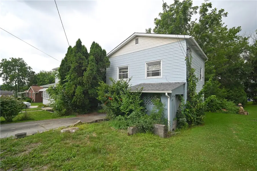 1115 Roosevelt St, New Castle, PA 16101 - #2