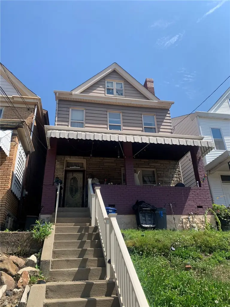 135 Wynoka St, Pittsburgh, PA 15210 - #1