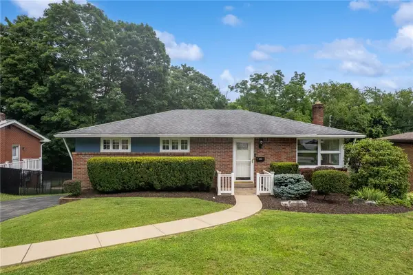 1177 Saint Vincent Dr, Monroeville, PA 15146