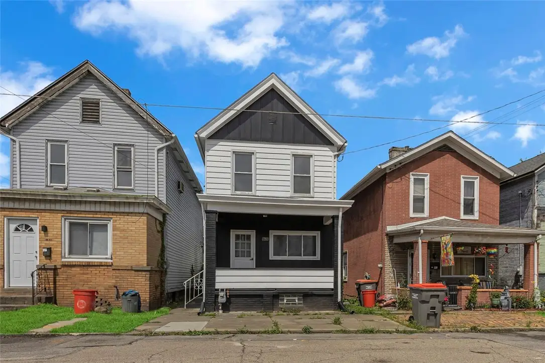 1703 4th Ave, Beaver Falls, PA 15010 - #1