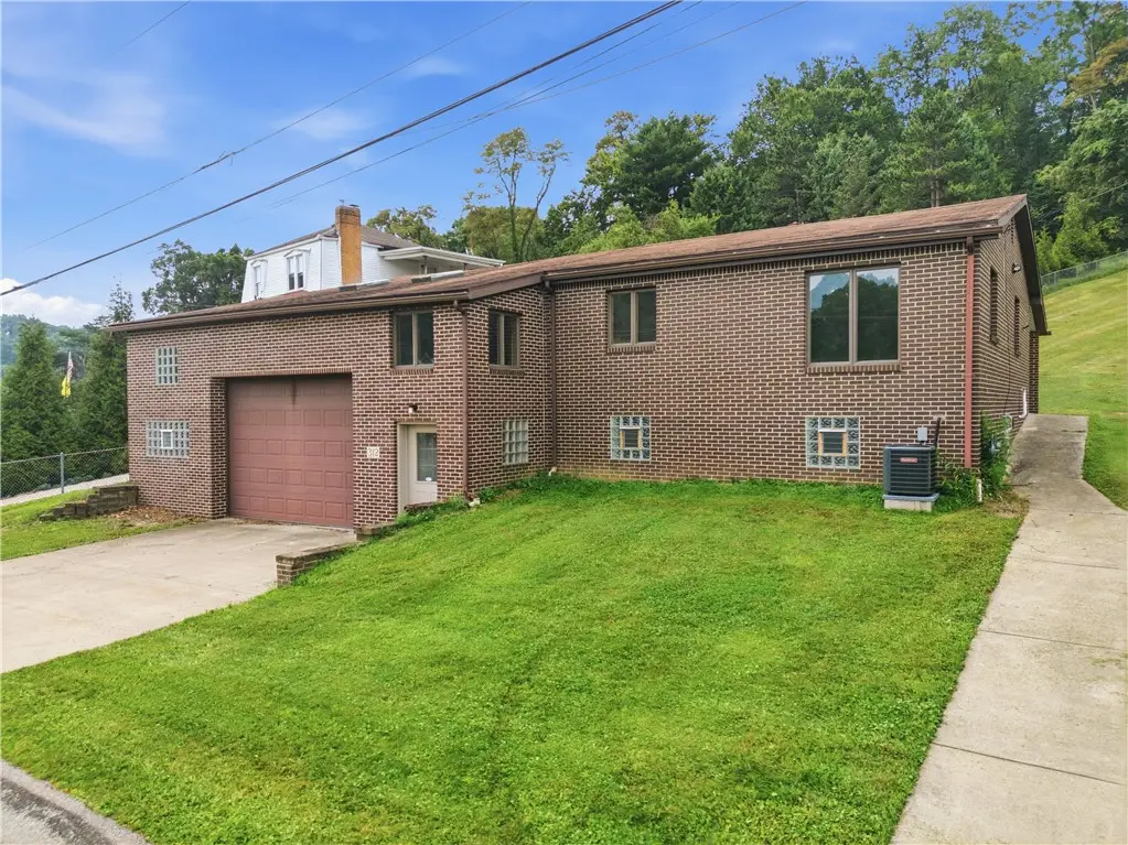 312 Hillside Avenue Ext, Monroeville, PA 15146 - #1