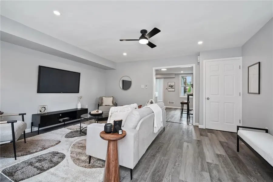 1413 Columbus Ave, Pittsburgh, PA 15233 - #2