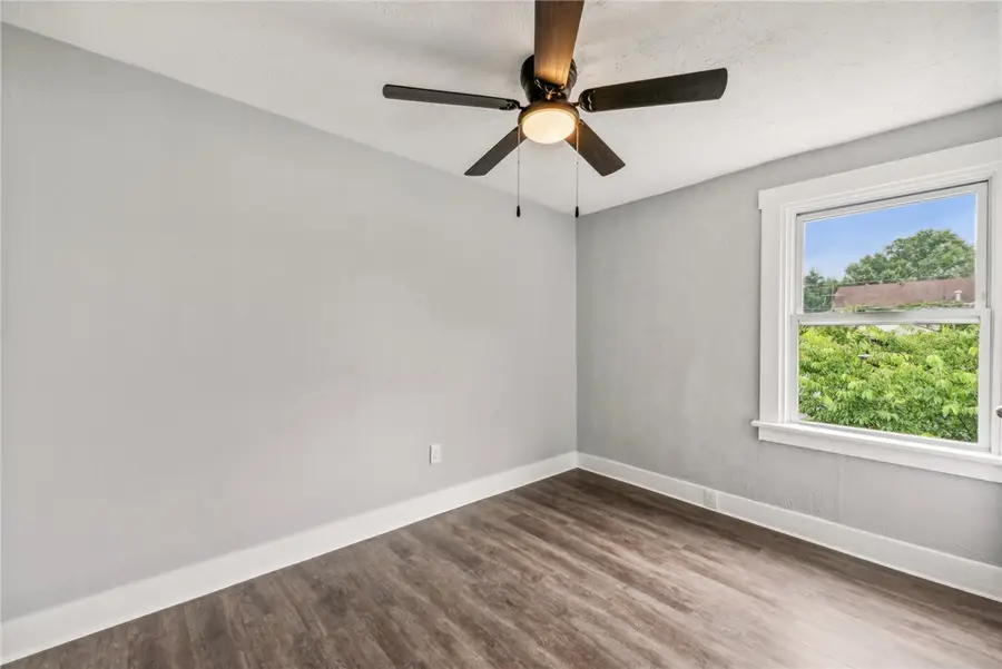 553 Farnsworth, Clairton, PA 15025 - #2