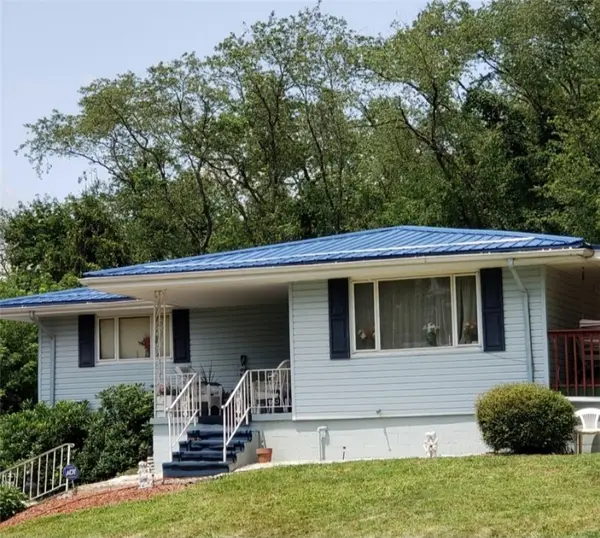 4013 Ridgemont Dr, Gibsonia, PA 15044