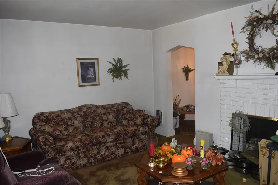 153 Ida Avenue, Donora, PA 15033 - #2