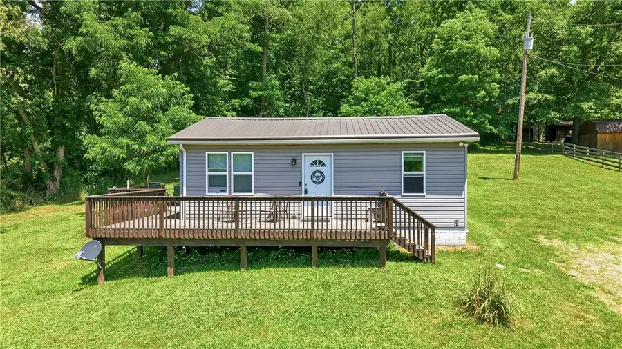 724 River Rd, Greenville, PA 16125 - #3